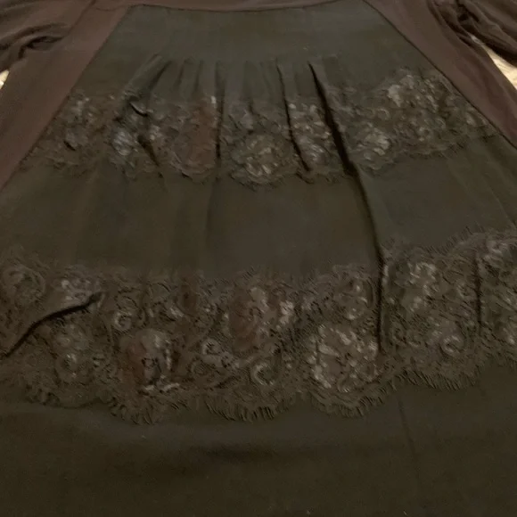 Context Lord and Taylor/women’s, black shirt , S/P - Picture 4 of 4